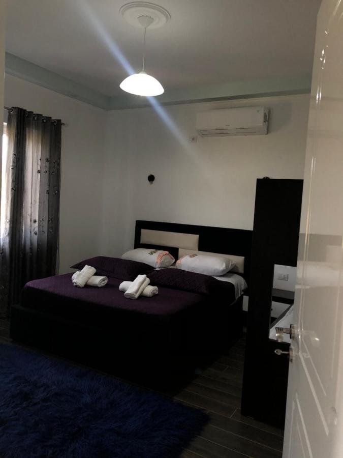 Adriatik Guesthouse Përmet Екстериор снимка