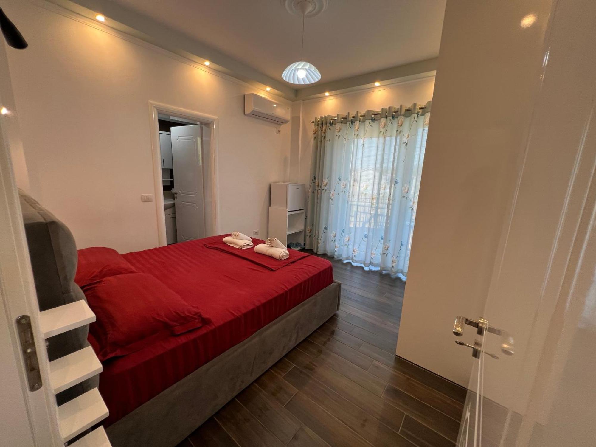 Adriatik Guesthouse Përmet Екстериор снимка